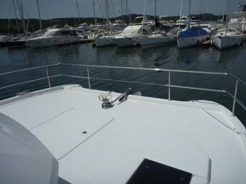 Book yachts online - powercatamaran - MY 37- 4. cab. - MareTortuga - rent