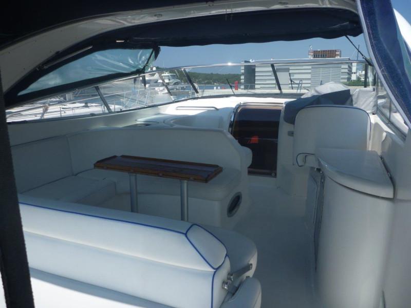 Book yachts online - motorboat - BMB 37 Sport - MareAngelo - rent