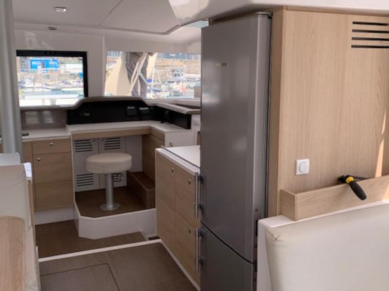 Book yachts online - catamaran - Bali 4.0 - Electra - rent