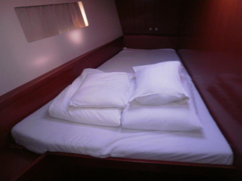 Book yachts online - sailboat - Oceanis 45 - Mediterraneo I - rent