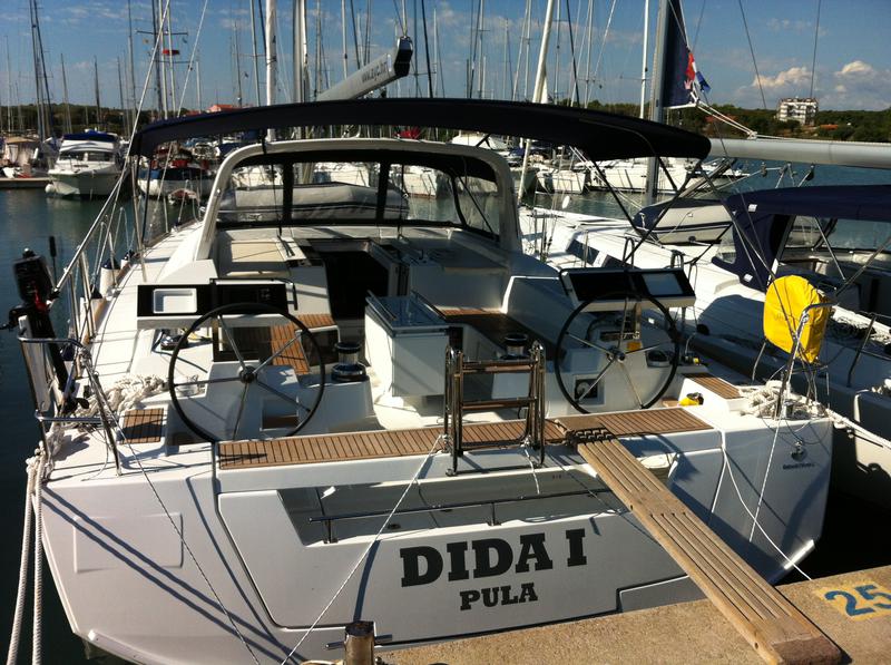Book yachts online - sailboat - Oceanis 55 - Freedom2020 (skippered) - rent