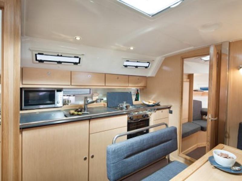 Book yachts online - sailboat - Bavaria 40 - Vlassis - rent