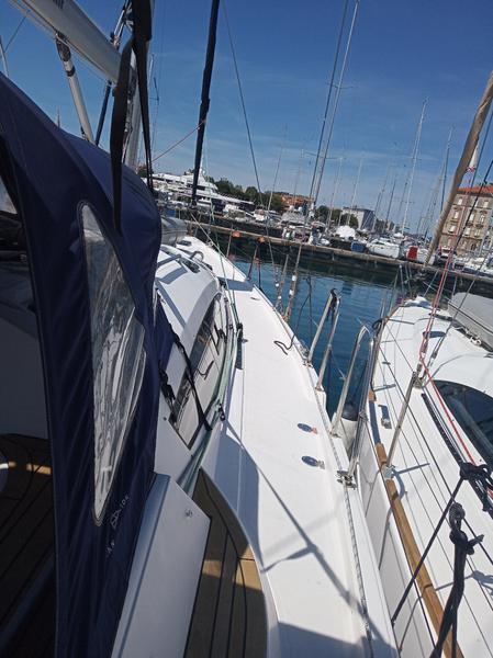 Book yachts online - sailboat - Elan 494 Impression - Lucija I with A/C - rent