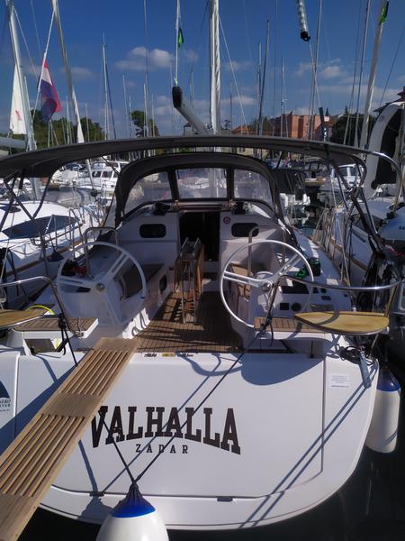 Book yachts online - sailboat - Elan Impression 40 - Valhalla with A/C - rent