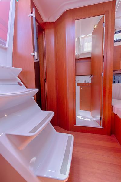 Book yachts online - sailboat - Oceanis 38.1 - MARE NOSTRUM II - rent