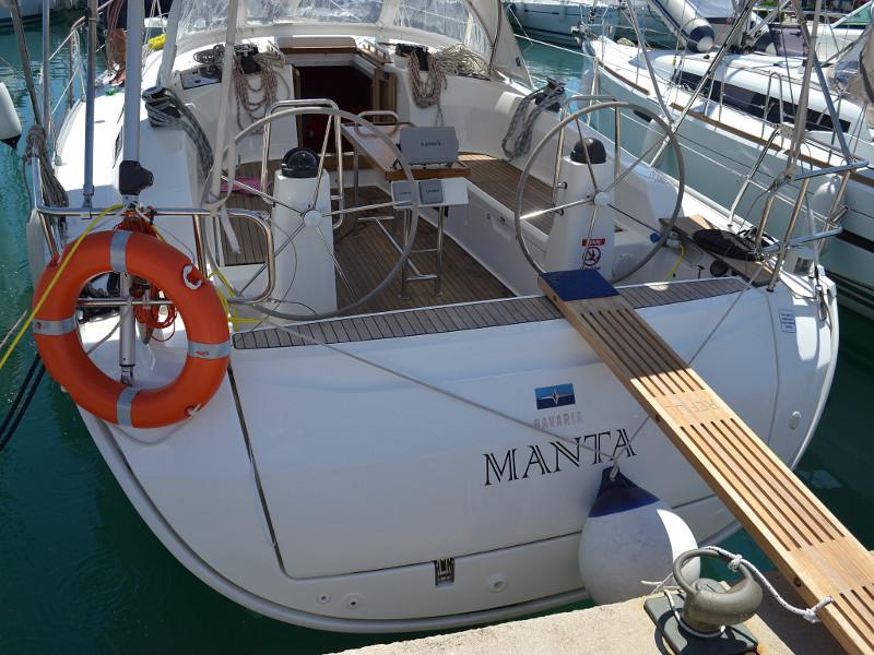 Book yachts online - sailboat - Bavaria 40 Cruiser.. - Manta - rent