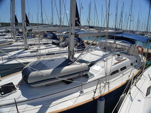 Book yachts online - sailboat - Oceanis Clipper 423 - Brava - rent