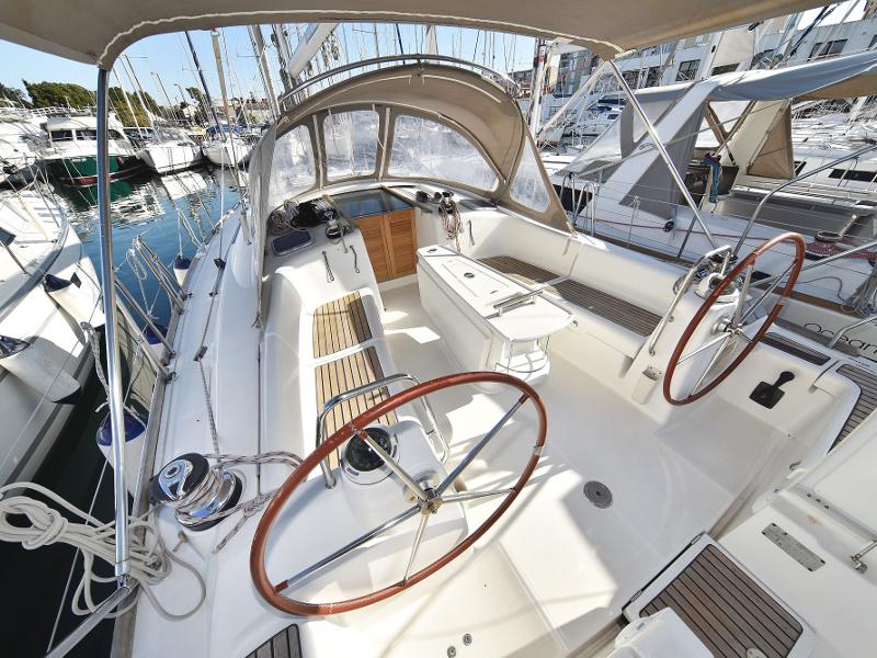 Book yachts online - sailboat - Oceanis 40 - Second Wind - rent