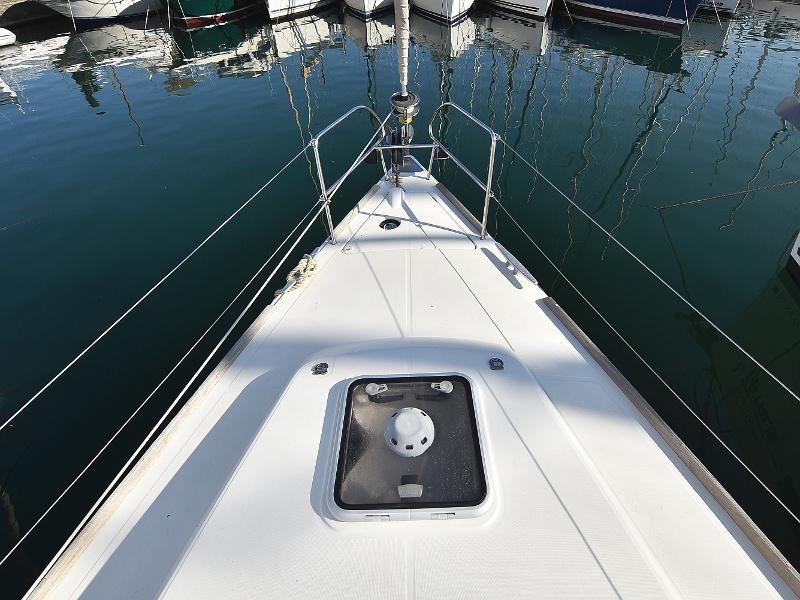 Book yachts online - sailboat - Oceanis 40 - Second Wind - rent
