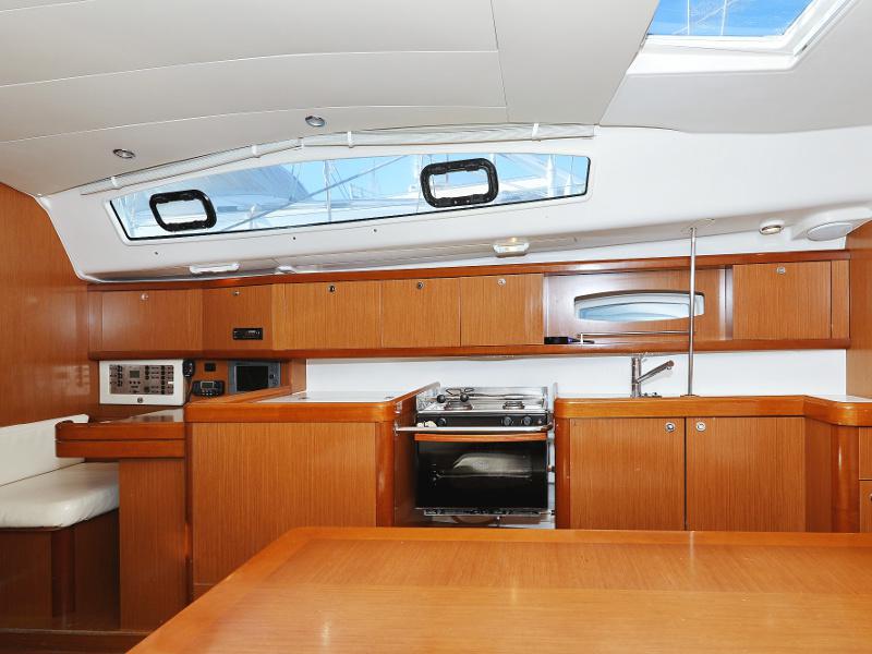 Book yachts online - sailboat - Oceanis 40 - Second Wind - rent