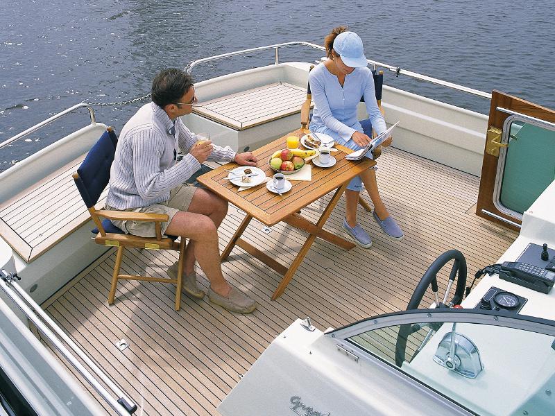 Book yachts online - motorboat - Linssen Grand Sturdy 380 AC - Missis Stördi - rent