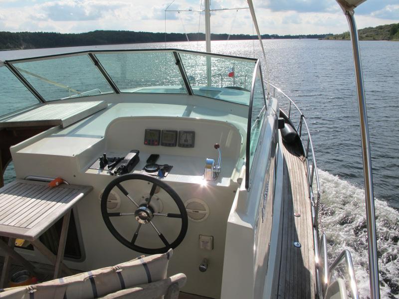 Book yachts online - motorboat - Linssen Grand Sturdy 380 AC - Missis Stördi - rent