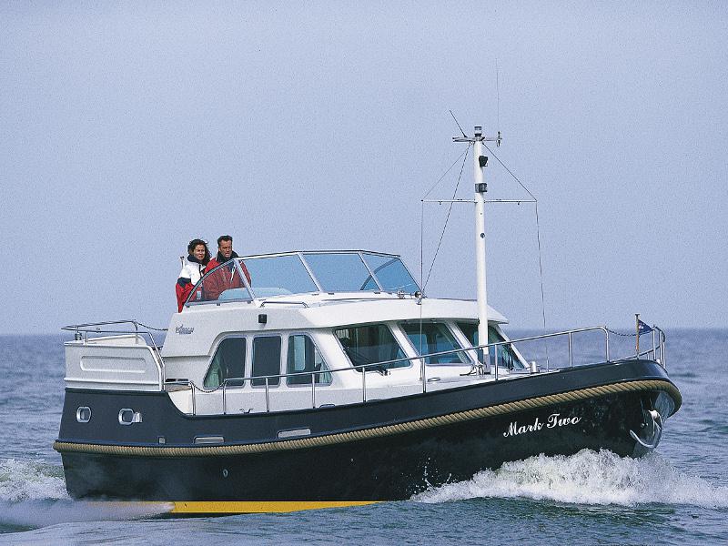 Book yachts online - motorboat - Linssen Grand Sturdy 380 AC - Missis Stördi - rent