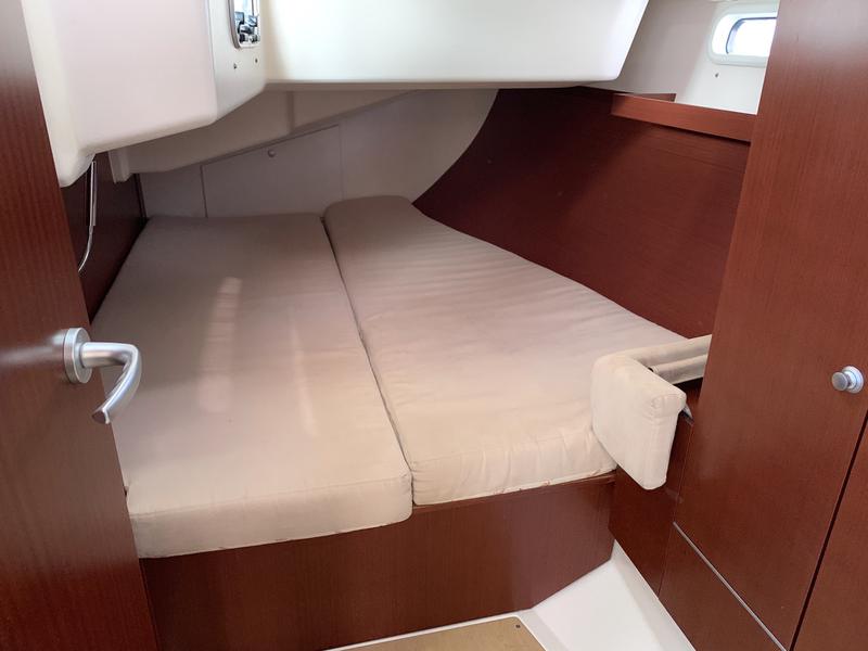 Book yachts online - sailboat - Hanse 415 - Andros - rent