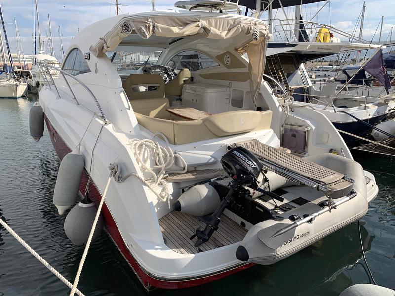 Book yachts online - motorboat - Beneteau Monte Carlo 37 ΗΤ - Hermes (Skippered) - rent
