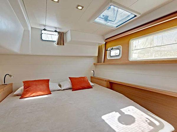 Book yachts online - catamaran - Lagoon 450 - DORKA V - rent
