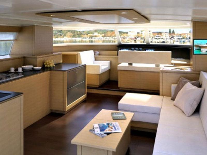 Book yachts online - catamaran - FP Saona 47 - MARTIN V - rent