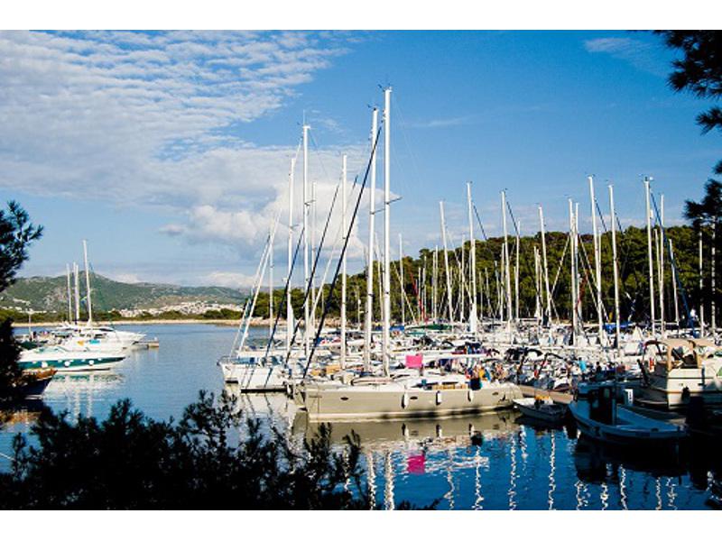 Book yachts online - sailboat - Elan 384 Impression - MIRAKUL - rent