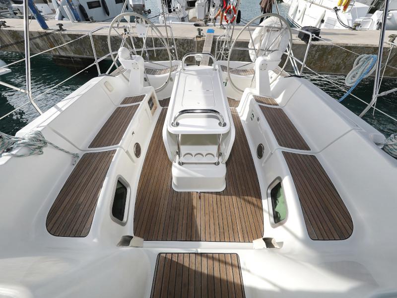 Book yachts online - sailboat - Sun Odyssey 45 - Lejla  - rent