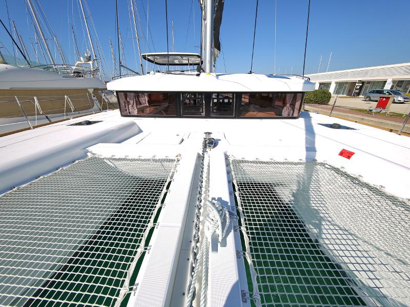 Book yachts online - catamaran - Lagoon 450 - FELIX FINIS  - rent