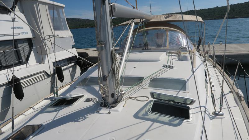 Book yachts online - sailboat - Oceanis 423 - Viva - rent