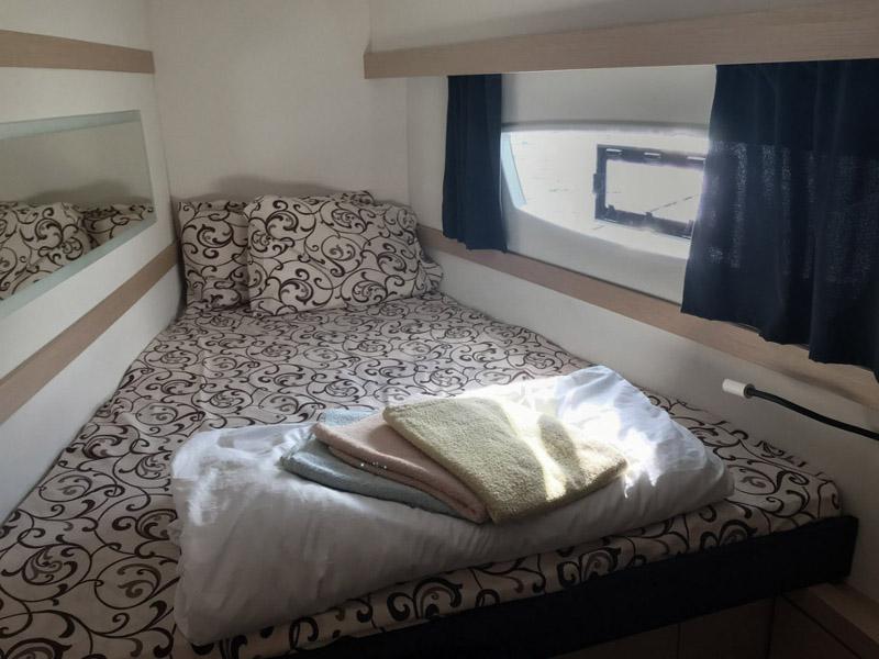 Book yachts online - catamaran - Lucia 40 - Mawimbi - rent