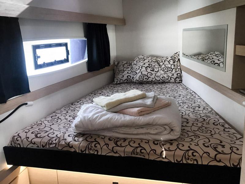 Book yachts online - catamaran - Lucia 40 - Mawimbi - rent