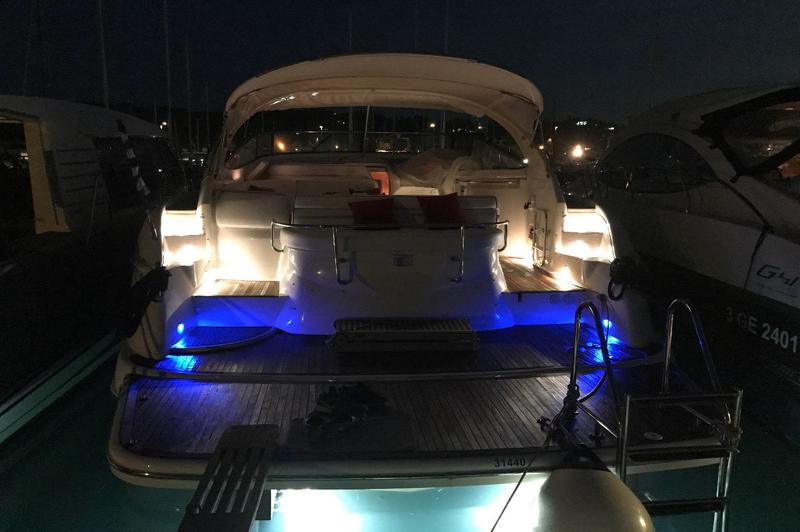 Book yachts online - motorboat - Bavaria 42 Sport - Sport 44ft Open - rent