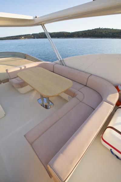 Book yachts online - motorboat - Abacus 70 Fly - Malibu - rent