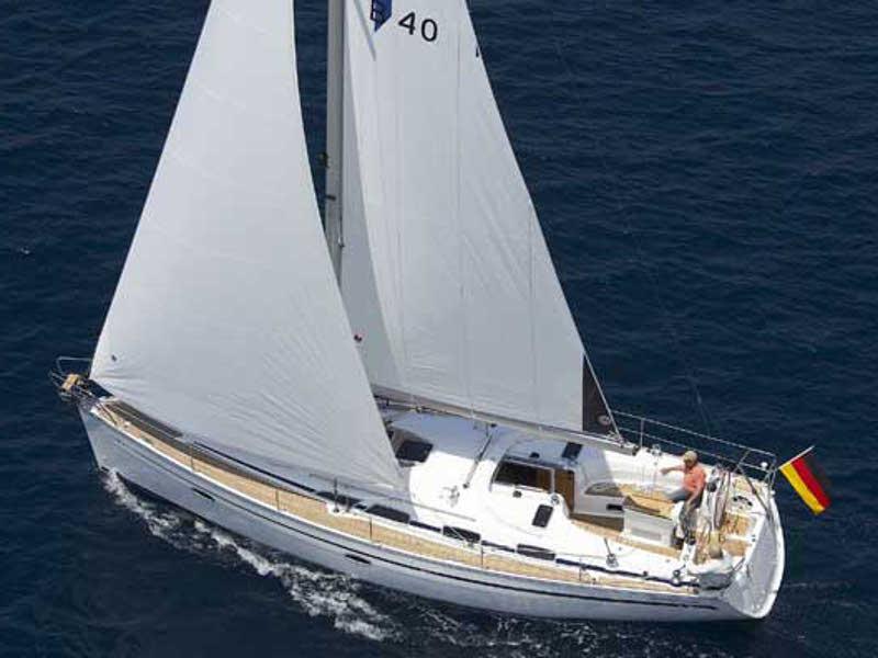 Book yachts online - sailboat - Bavaria 40 Cruiser - Bav40 Cr - rent