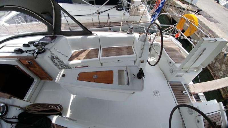 Book yachts online - sailboat - Oceanis 43 - Beluga - rent