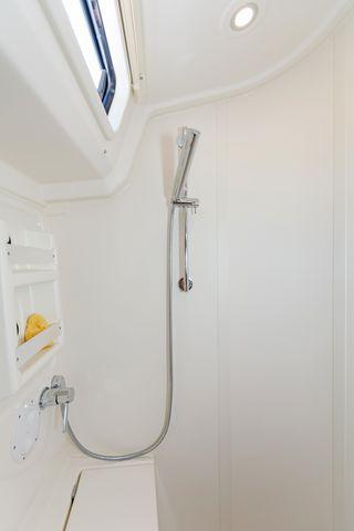 Book yachts online - sailboat - Hanse 385 - JOY - rent