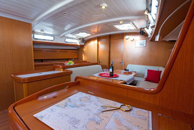 Book yachts online - sailboat - Cyclades 50.5 - Lady Kiki II - rent