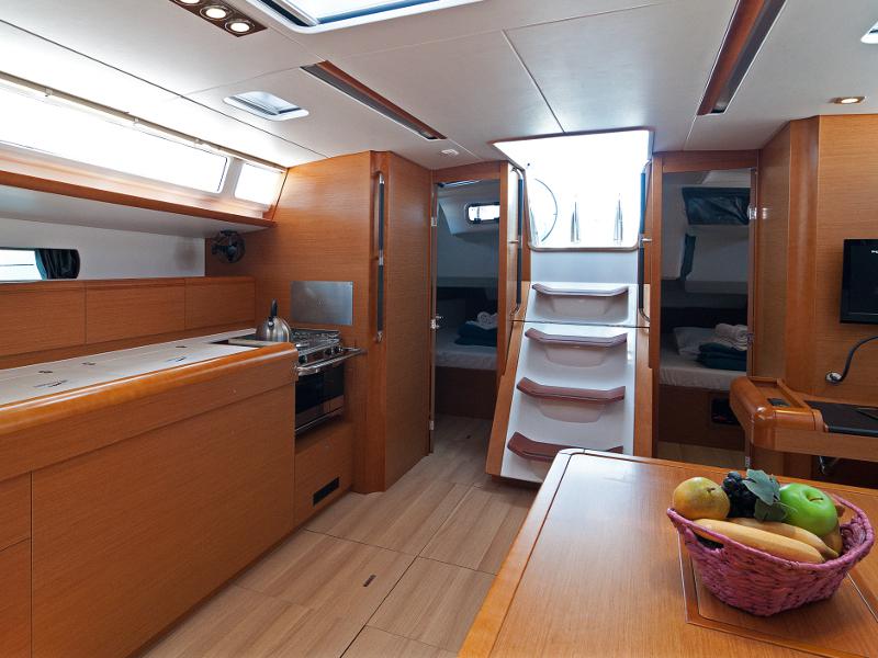 Book yachts online - sailboat - Sun Odyssey 469 - South Kiss - rent