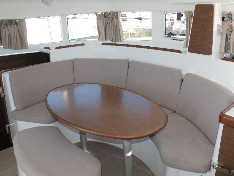 Book yachts online - catamaran - Lagoon 380 - daiquiri - rent