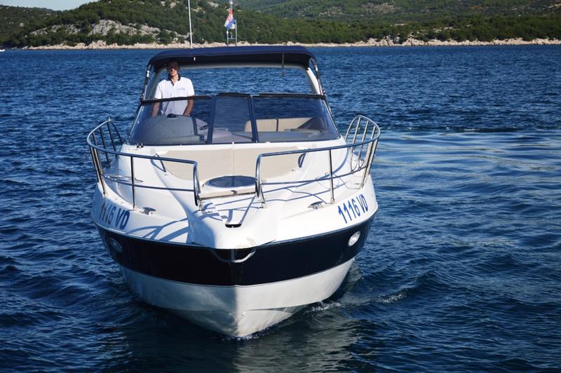 Book yachts online - motorboat - Sessa C35 - 1116 VD - rent