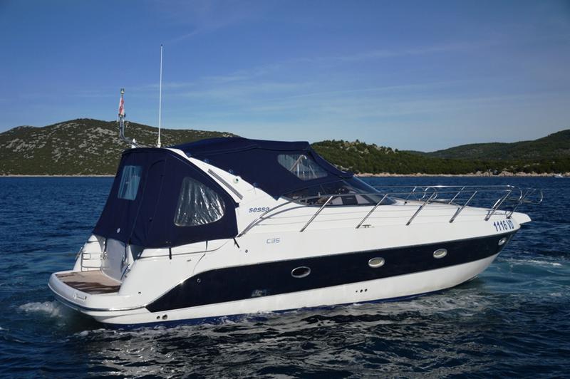 Book yachts online - motorboat - Sessa C35 - 1116 VD - rent