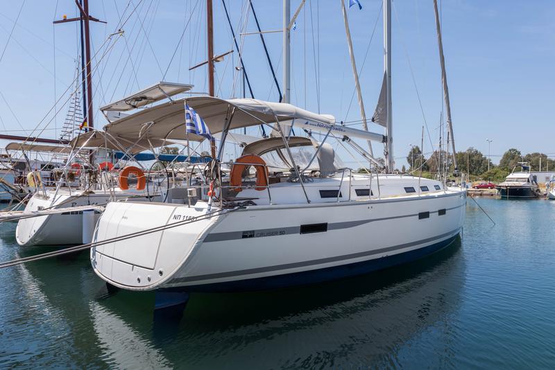 Book yachts online - sailboat - Bavaria Cruiser 50 - Altair - Bow &amp; Solar - rent