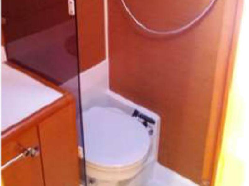 Book yachts online - sailboat - Sun Odyssey 439 - Harry the Viking - rent
