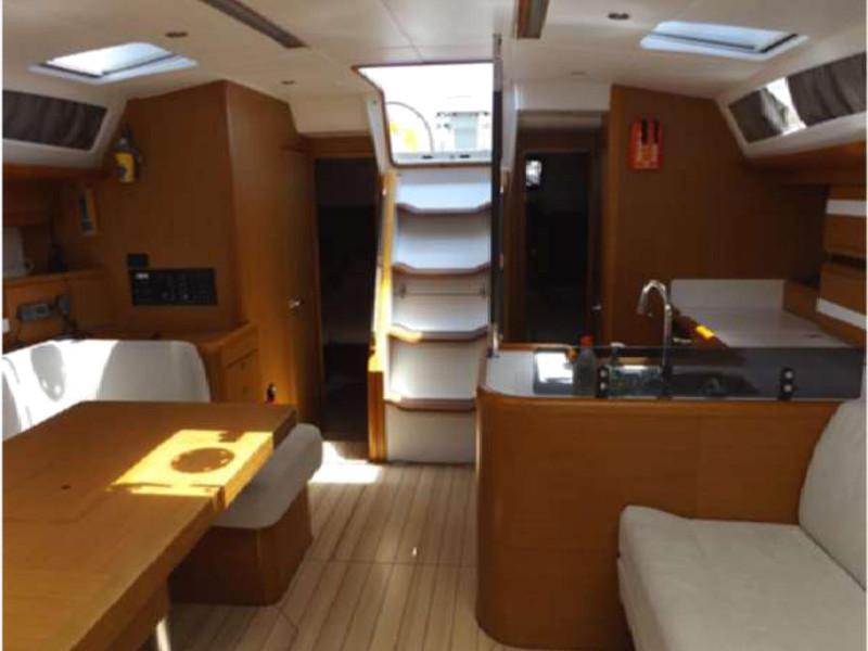 Book yachts online - sailboat - Jeanneau 53 - Big Fella Thanks - rent