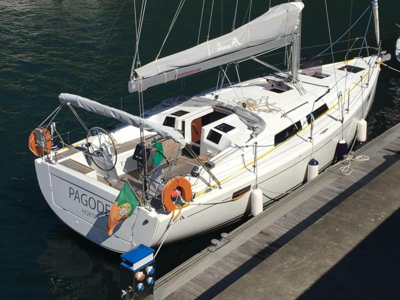 Book yachts online - sailboat - Hanse 385 - Pagode - rent