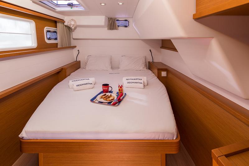 Book yachts online - catamaran - Lagoon 450 - Siddhartha | A/C generator watermaker - rent