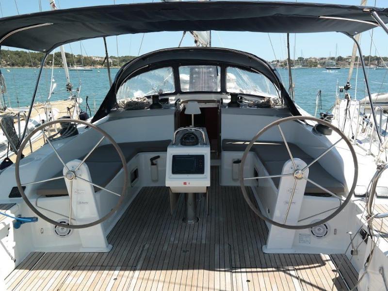 Book yachts online - sailboat - Bavaria Cruiser 51 - Rutilicus - rent