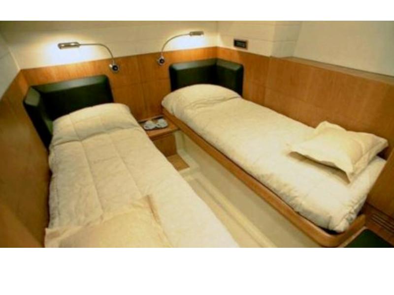 Book yachts online - motorboat - Aicon 54 Fly - Mary Rose - rent