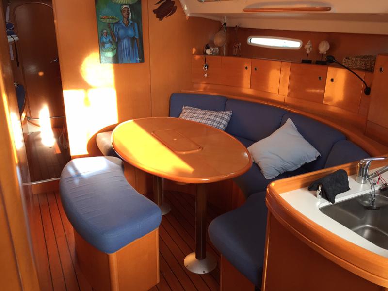 Book yachts online - sailboat - First 44.7 - Serenity - rent