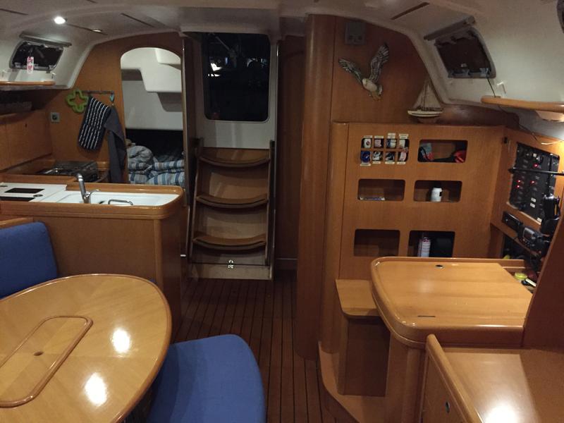 Book yachts online - sailboat - First 44.7 - Serenity - rent
