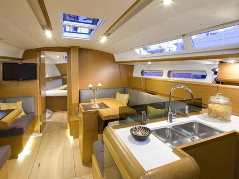Book yachts online - sailboat - Sun Odyssey 409 - Vivace - rent