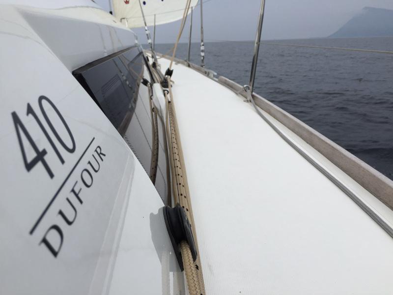Book yachts online - sailboat - Dufour 410 Grand Large - Sjarm - rent