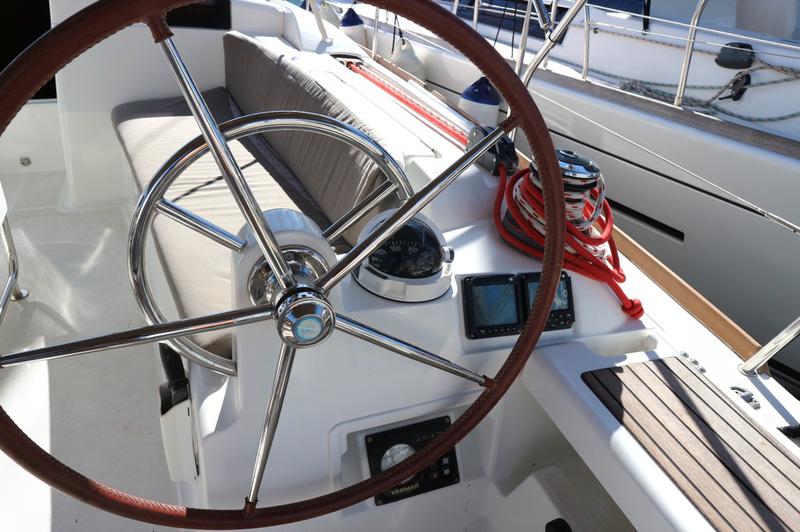 Book yachts online - sailboat - Sun Odyssey 439 - Gael (PMI) - rent