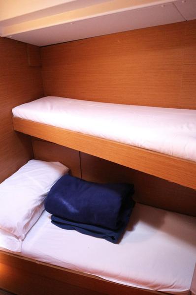 Book yachts online - sailboat - Sun Odyssey 439 - Gael (PMI) - rent